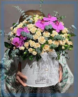 ارسال گل طبیعی برای مطب دکتر حسین قناعتی در تهران