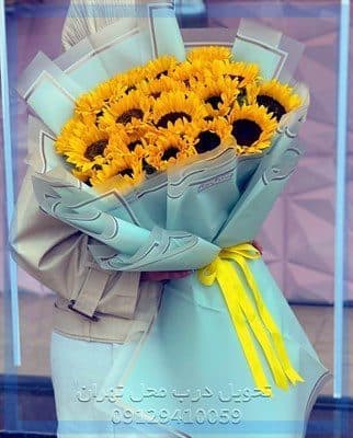 ارسال گل طبیعی برای دانشگاه آزاد واحد تهران مرکزی کد 101