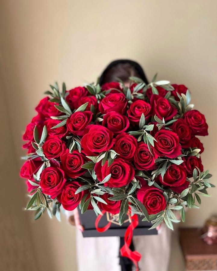گل با طراحی ساده و شیک برای انتصاب چگونه انجام میشود؟