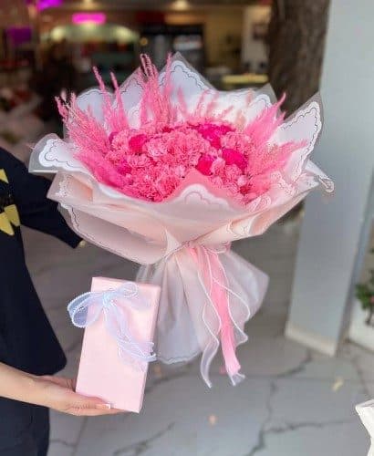 دسته گل شیک برای روز زایمان را از کجا تهیه کنم؟