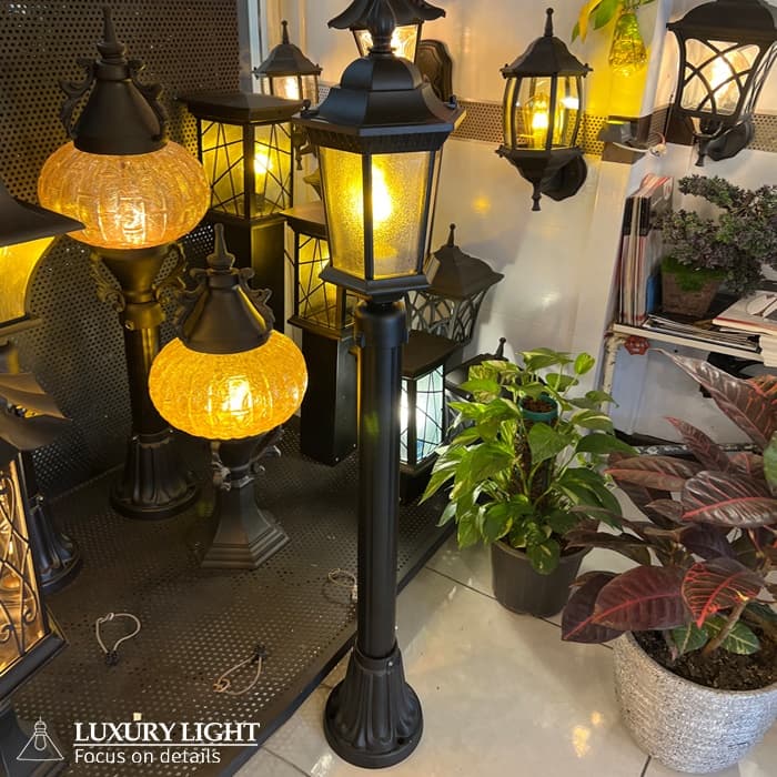 چراغ چمنی رابو — تصویر ۳