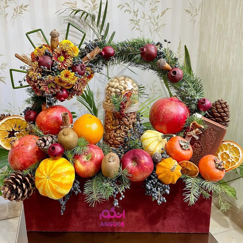 باکسی به بلندای شب یلدا — تصویر ۲