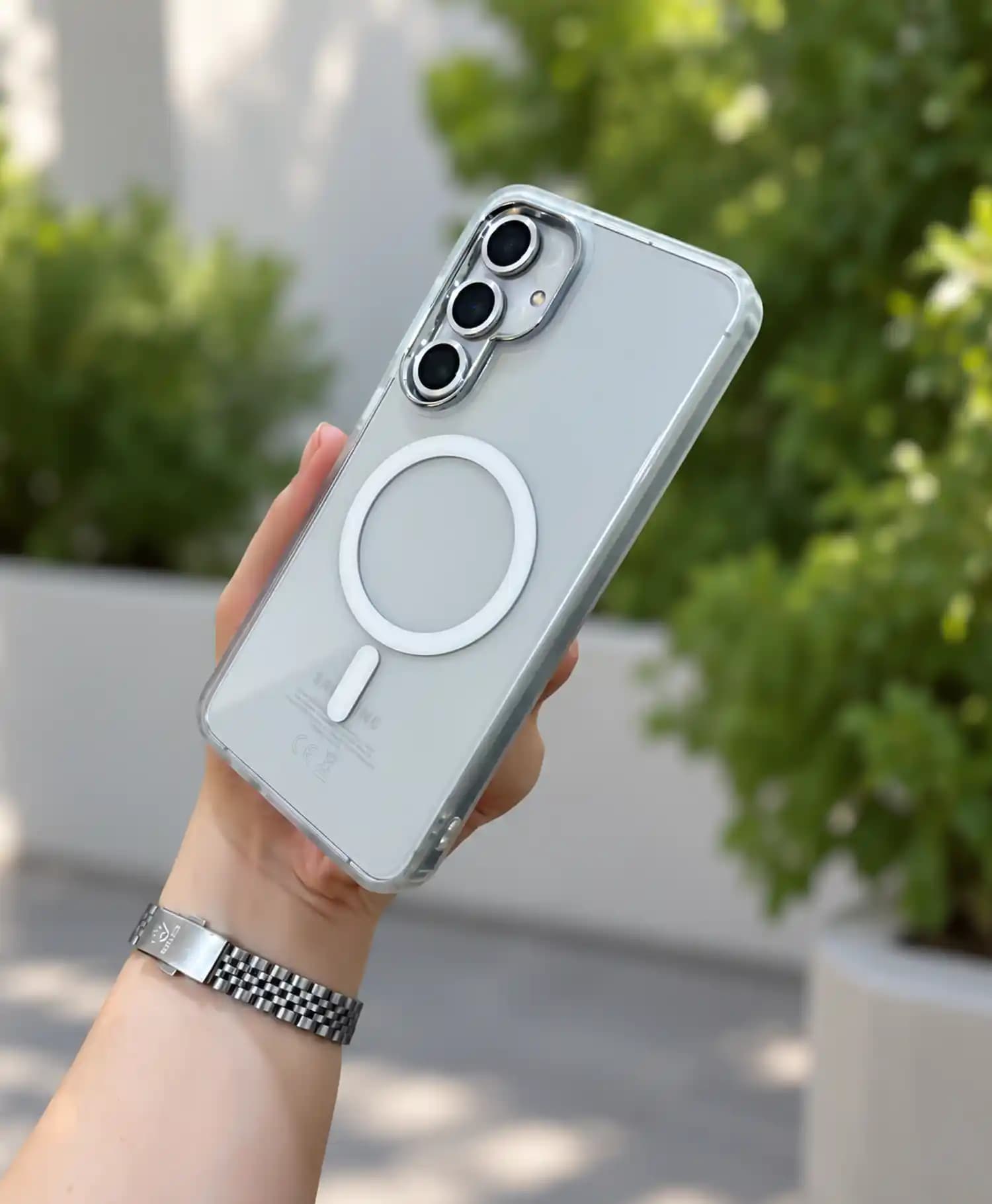 قاب شفاف مگسیف دار بلکین گوشی موبایل Samsung S24 FE — تصویر ۳