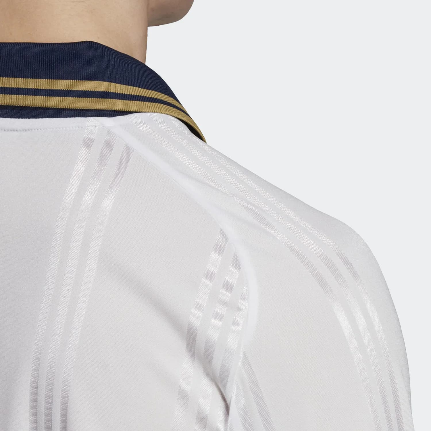 پلوشرت آستین بلند مردانه آدیداس مدل REAL MADRID ICON TEE — تصویر ۴