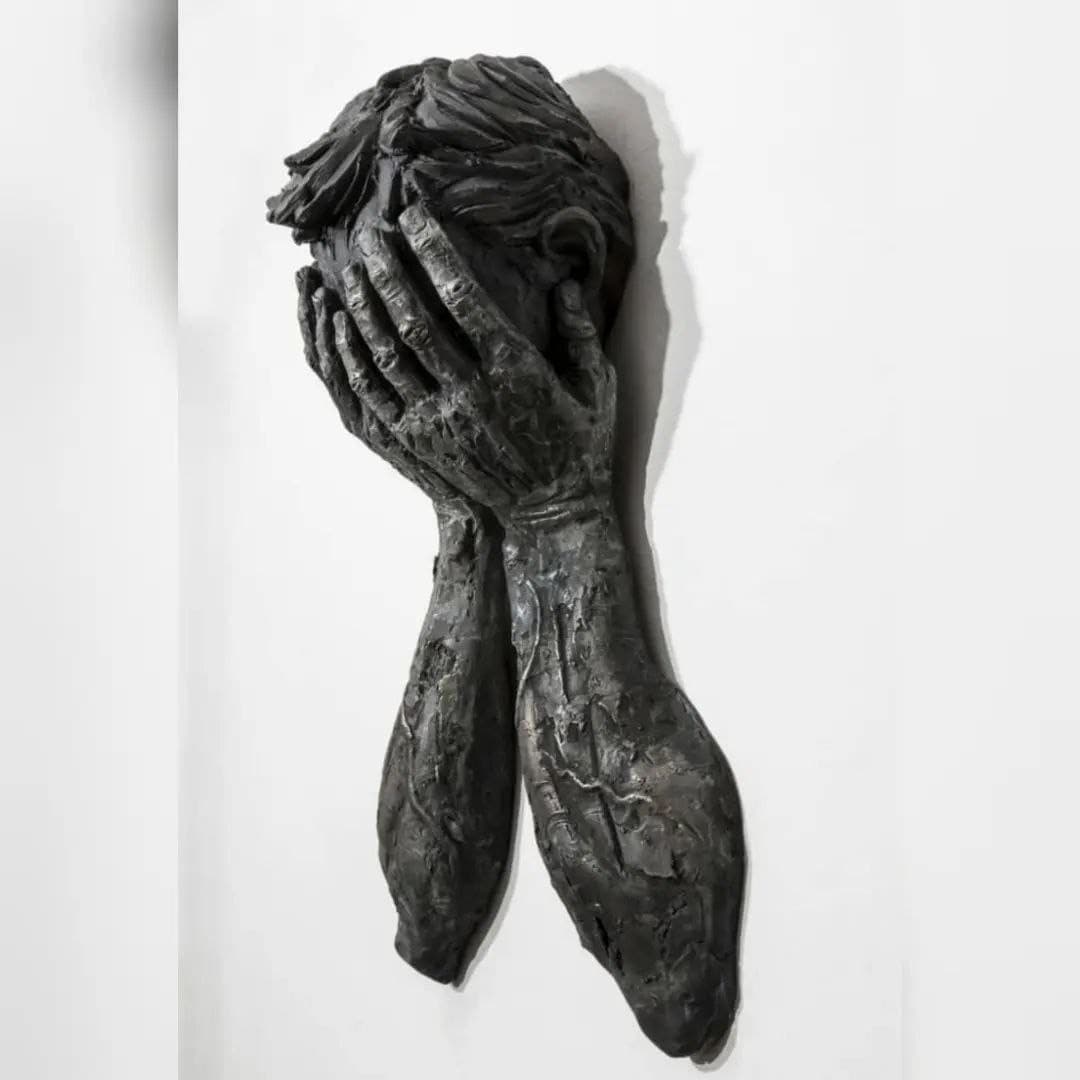 دیوار کوب رخ گریه مدل مرد
