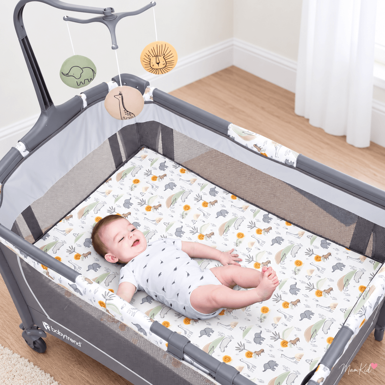 پارک بازی و تخت مسافرتی نوزاد بیبی ترند Baby Trend Woodland Grey Playard — تصویر ۵