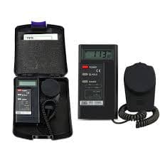 لوکس متر TES مدل 1330A