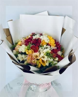 گلفروشی نزدیک اتوبان محلاتی