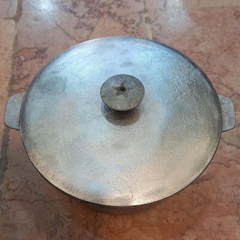قابلمه روسی کوچک 2 نفره آلومینیومی مدل استوا برای کمپینگ و کوهنوردی — تصویر ۵