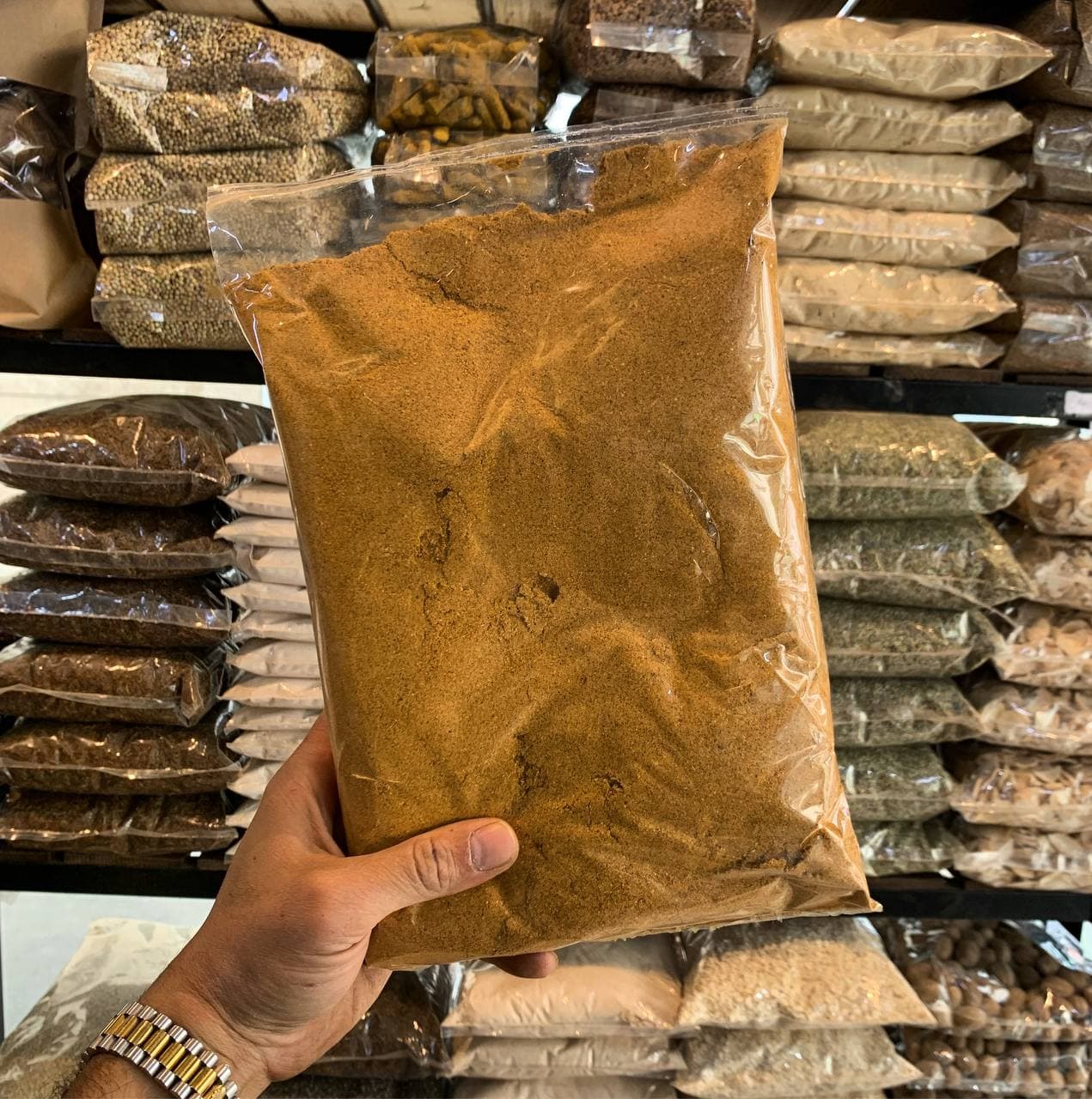 ادویه خورشتی(کاری) 18 قلم زعفرانی1