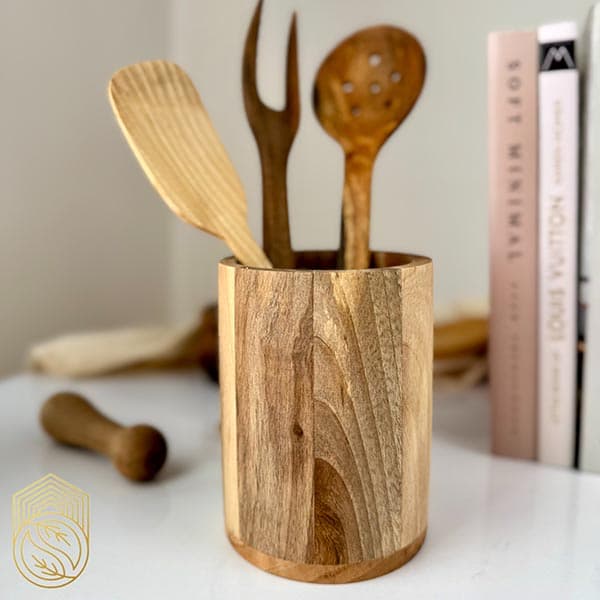 جاقاشقی چوبی رومیزی استوانه چوب گردو sh423