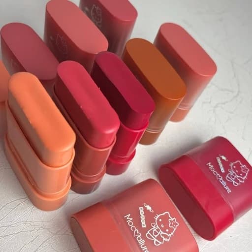 رژگونه استیکی رژ گونه کیتی کیوت پینترستی پیگمنت عالی و رنگبندی جذاب قابل استفاده برای لب چشم — تصویر ۶