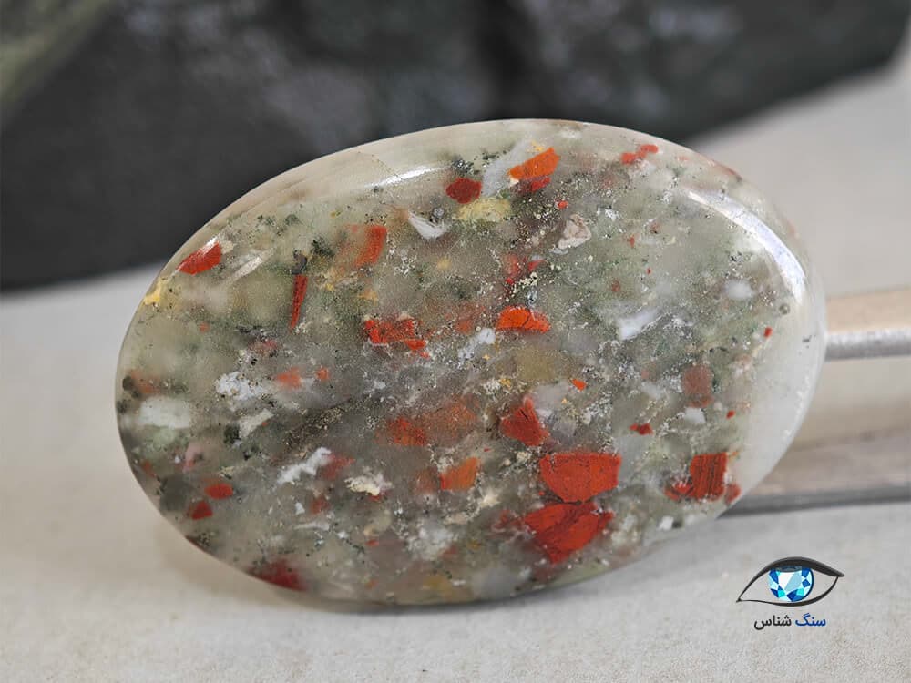 سنگ خون طبیعی بیضی 9 گرم — تصویر ۳