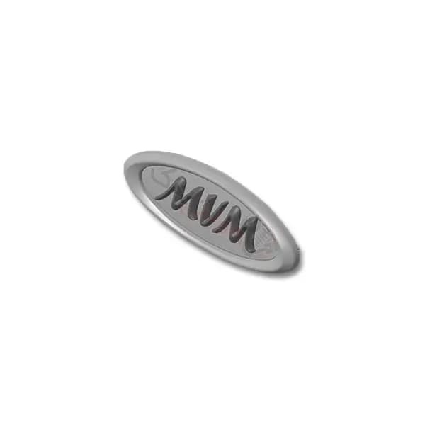 آرم MVM جلو پنجره ام وی ام X33 کراس