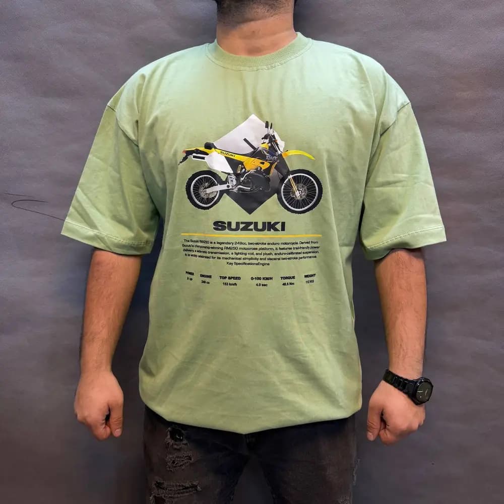 تیشرت نخ پنبه طرح Suzuki RMX 250 سبز — تصویر ۳
