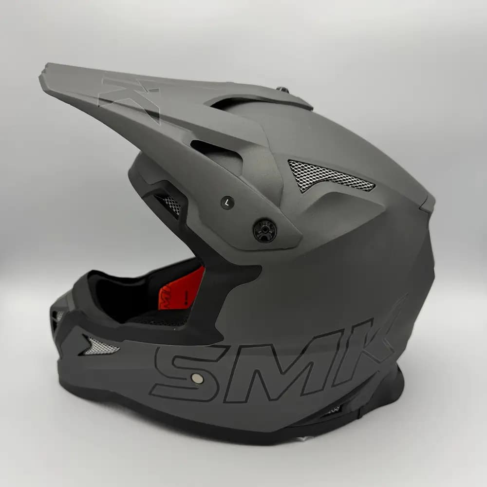 کلاه کراسی SMK طوسی مدل Allterra-S01 — تصویر ۳