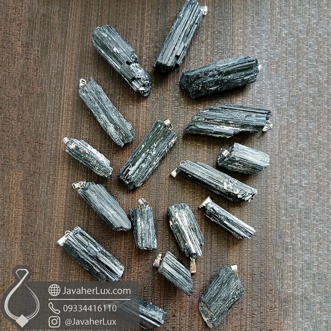 گردنبند سنگ تورمالین سیاه اصل و طبیعی سنگ محافظت و دفع انرژی‌های منفی _ کد : 400543 — تصویر ۳