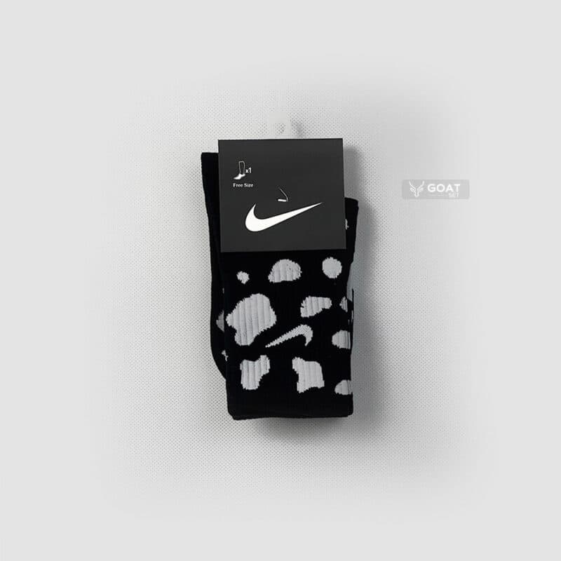 جوراب ساق بلند فانتزی طرح گاوی nike