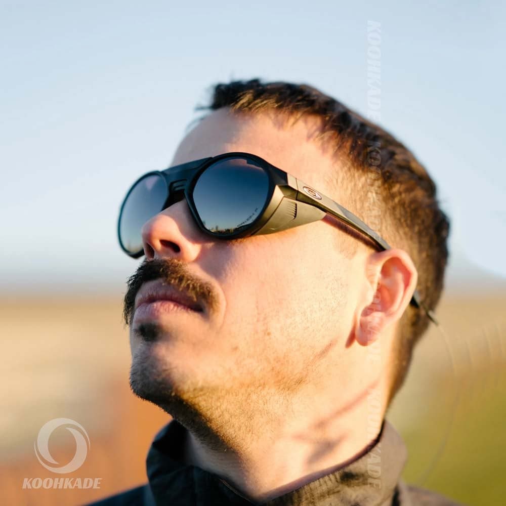 عینک اوکلی OAKLEY فبریم و لنز مشکی