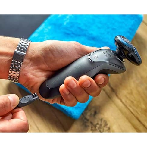 ماشین ریش تراش فیلیپس S7970 مشکی ضد آب — تصویر ۶