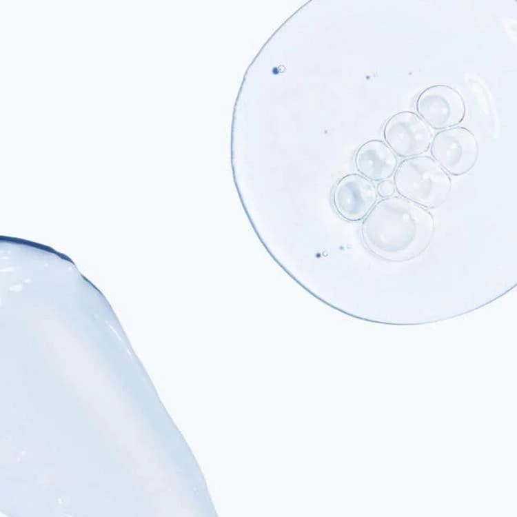 سرم پوست برایت مکس مدل HYALURONIC ACID 2% حجم 30 میلی لیتر — تصویر ۴