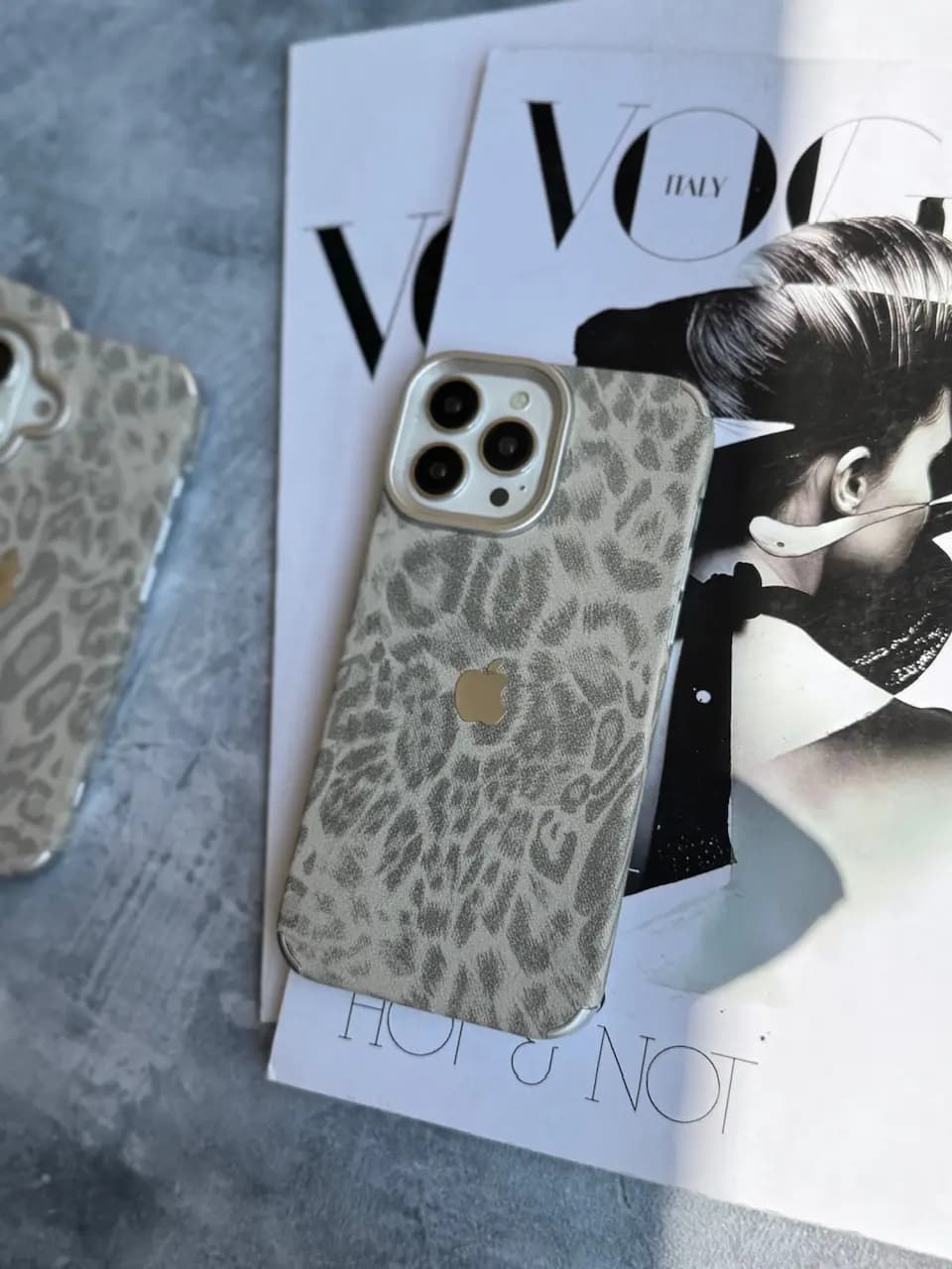 قاب Leopard Luxe (کدC2051) — تصویر ۶