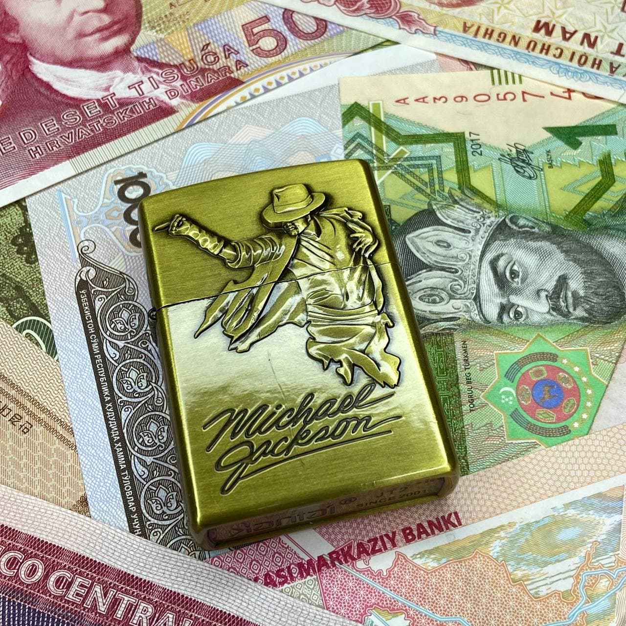فندک بزنینی مایکل جکسون