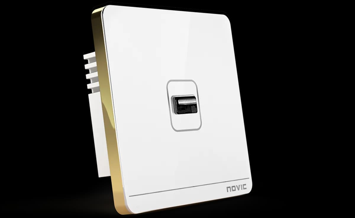 سوکت USB آیریک