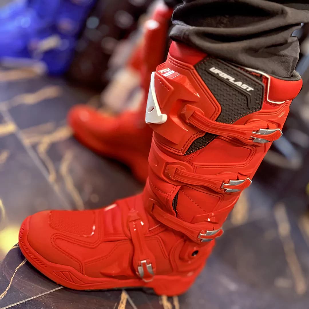 بوت کراسی یوفو مدل XANDER RED — تصویر ۹