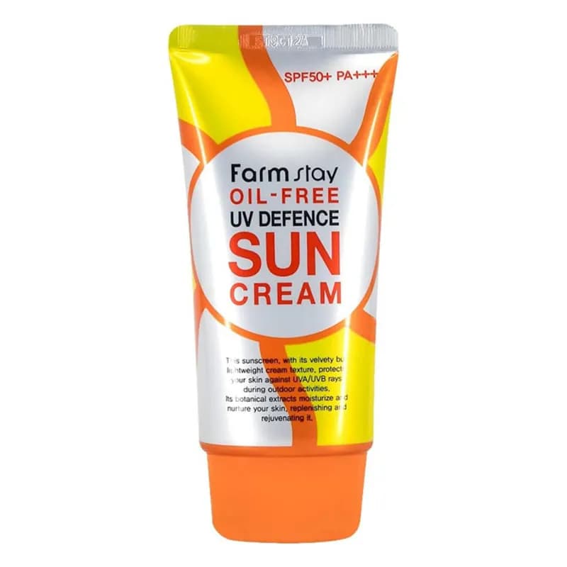 کرم ضد آفتاب فاقد چربی فارم استی SPF50+ PA+++ farm stay