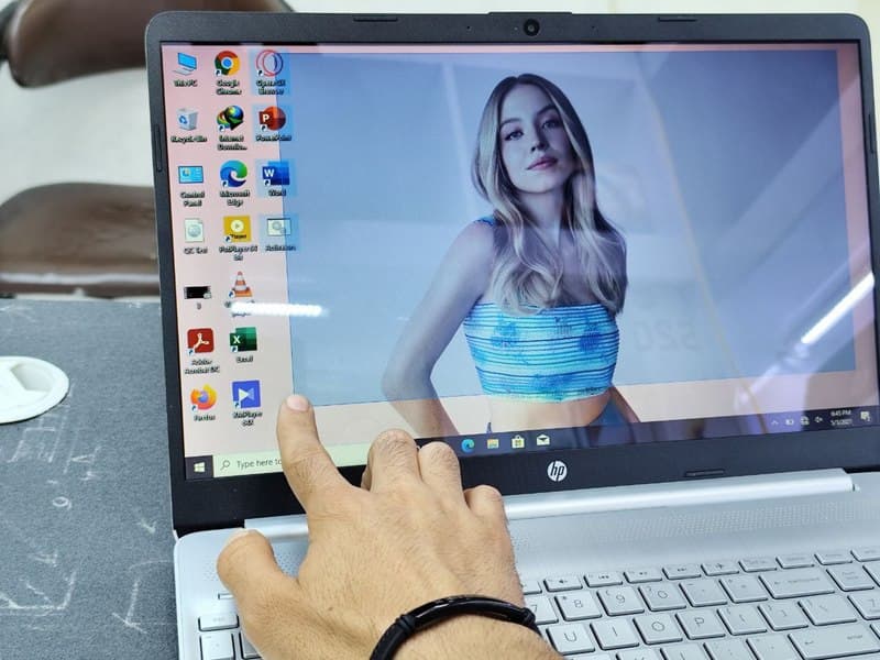 لپ تاپ 15.6 اینچی اچ پی مدل HP Laptop 15-dy2034nr I3-1115 G4 8GB 256SSD — تصویر ۴