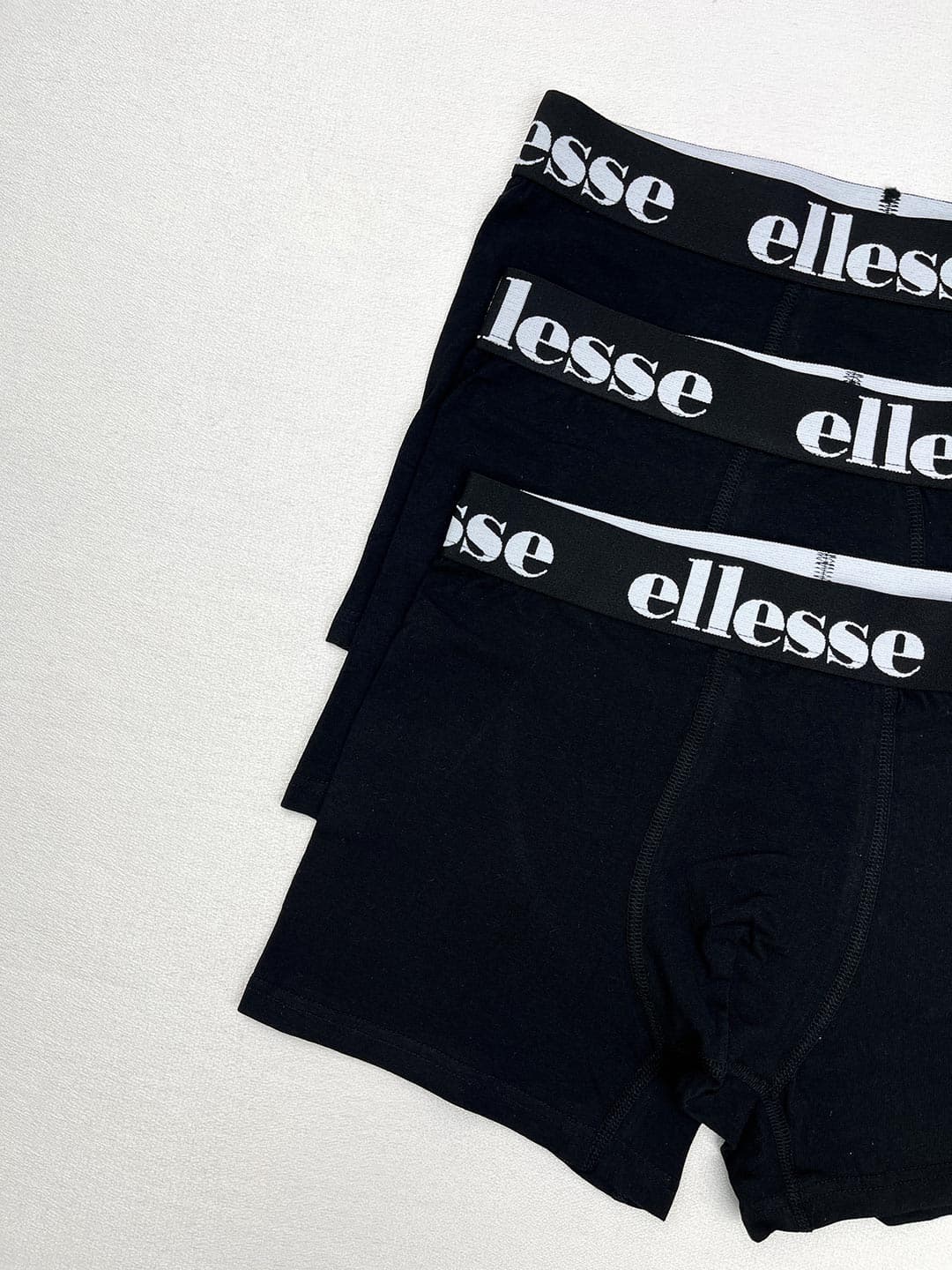 شورت پادار باکسر مردانه برند Ellesse (پک 3 عددی) کد A3435 — تصویر ۴