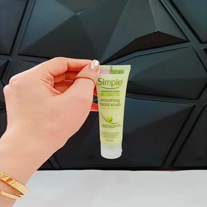 اسکراب لایه‌بردار صورت سیمپل مدل Smoothing حجم 75 میلی‌لیتر - لیرا بیوتی — تصویر ۵