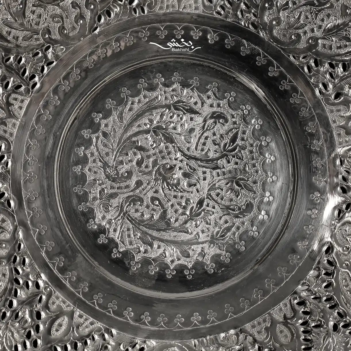 شیرینی خوری نقره قلم گل و مرغ پایه دار — تصویر ۴
