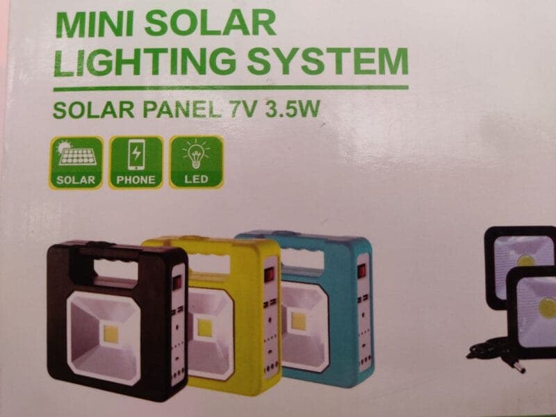 پکیج یا سیستم روشنایی و پاور بانک خورشیدی SUN AFRICA مدل SA-7843 چهار لامپه و قابلیت شارژ موبایل و وسایل الکترونیکی