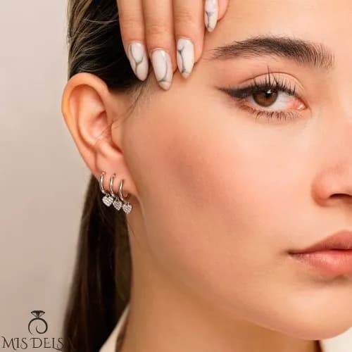 گوشواره میخی شوپینگ قلب سفید