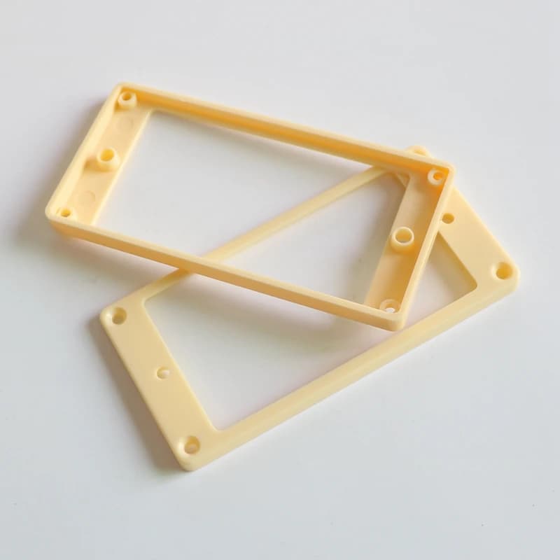 فریم پیکاپ هامباکر فلت (Flat) گیتار الکتریک رنگ کرم 2.5× 2.5 میلی متری — تصویر ۳