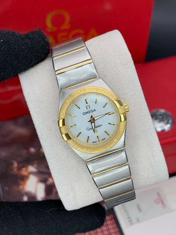 ساعت مچی امگا کانسلیشن | Omega Constellation | نقره ای-طلایی صفحه سفید های کپی