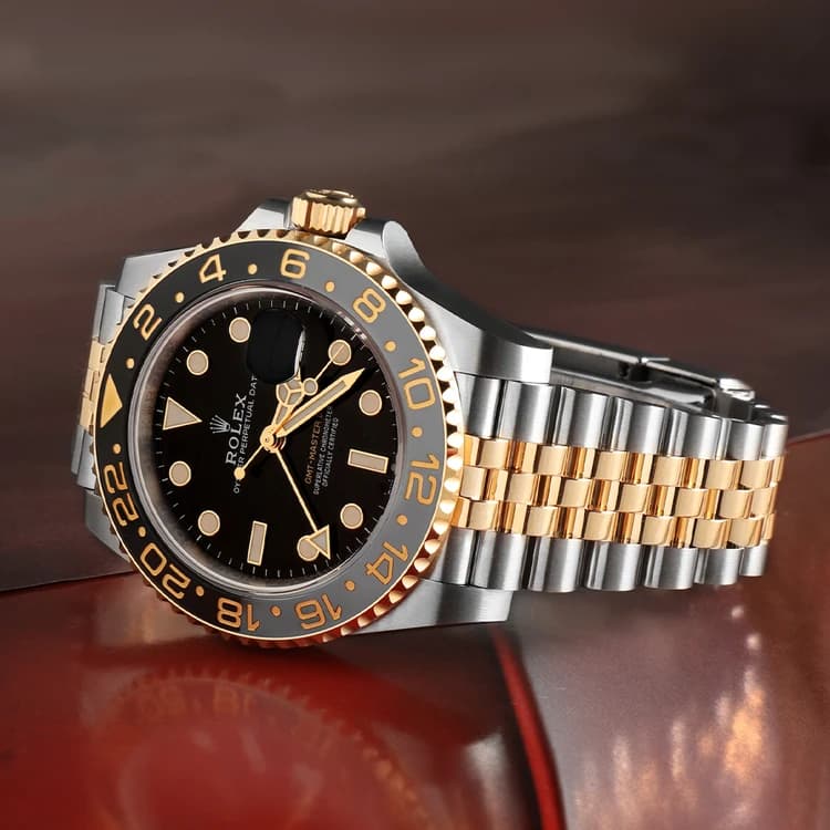 ساعت مچی رولکس جی‌ام‌تی مستر ۲ | Rolex GMT-Master II | نقره ای -مشکی-طلایی صفحه مشکی مستر کوالیتی