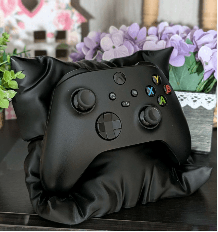 پایه نگهدارنده دسته بازی Xbox طرح بالش — تصویر ۵
