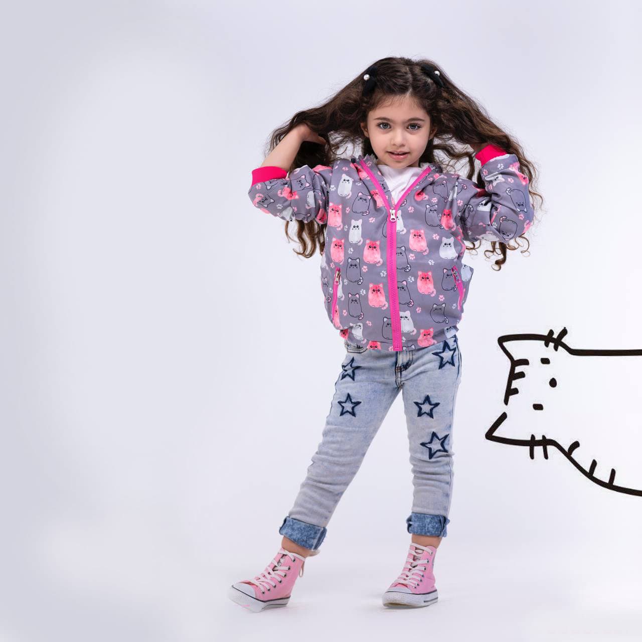 کاپشن داخل خز پیشی