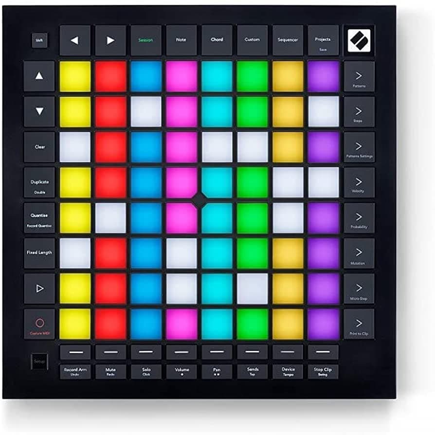 میدی کنترلر Novation launchpad pro mk3 — تصویر ۳