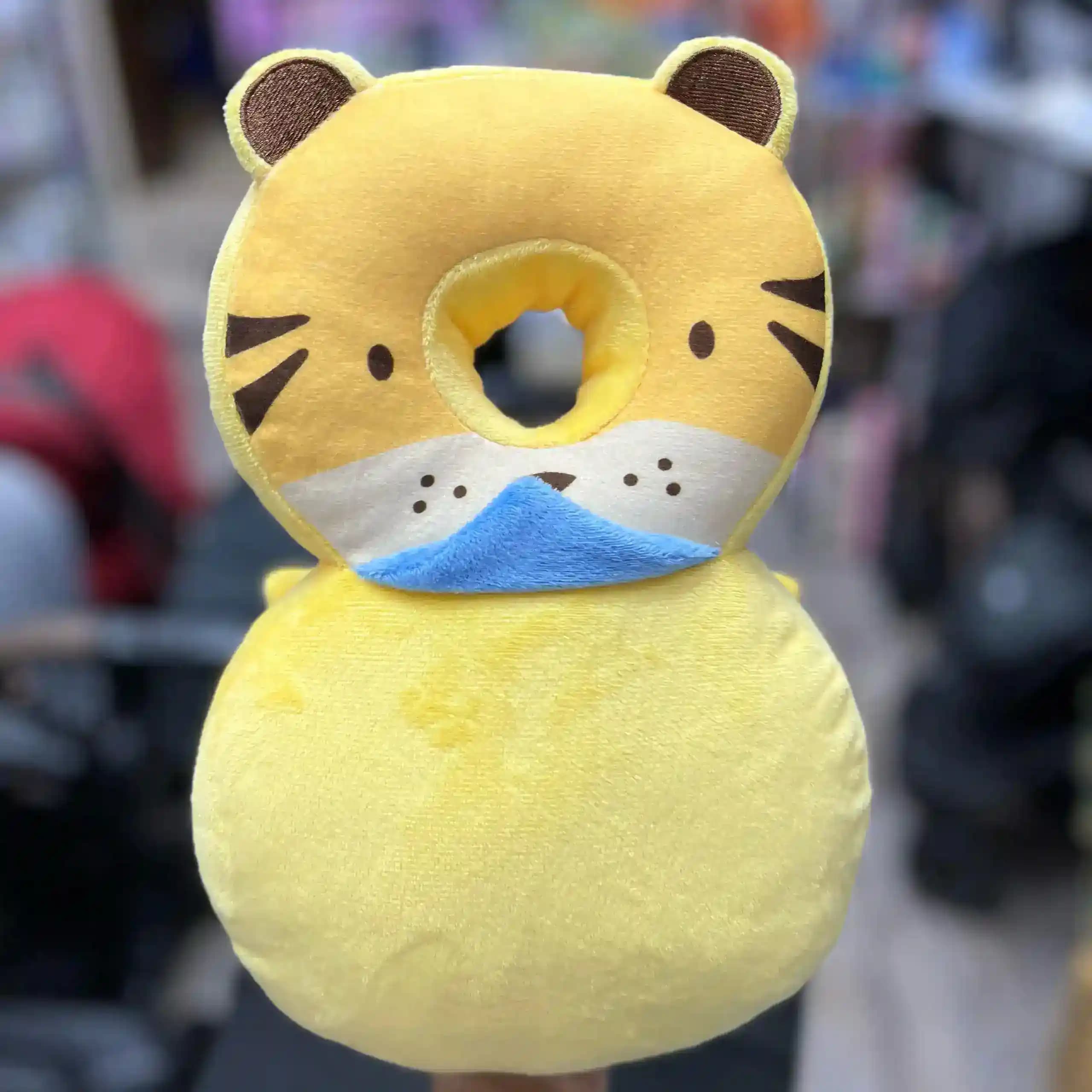 ضربه گیر و محافظ سر و کمر کودک مدل کوله ای طرح ببری — تصویر ۲