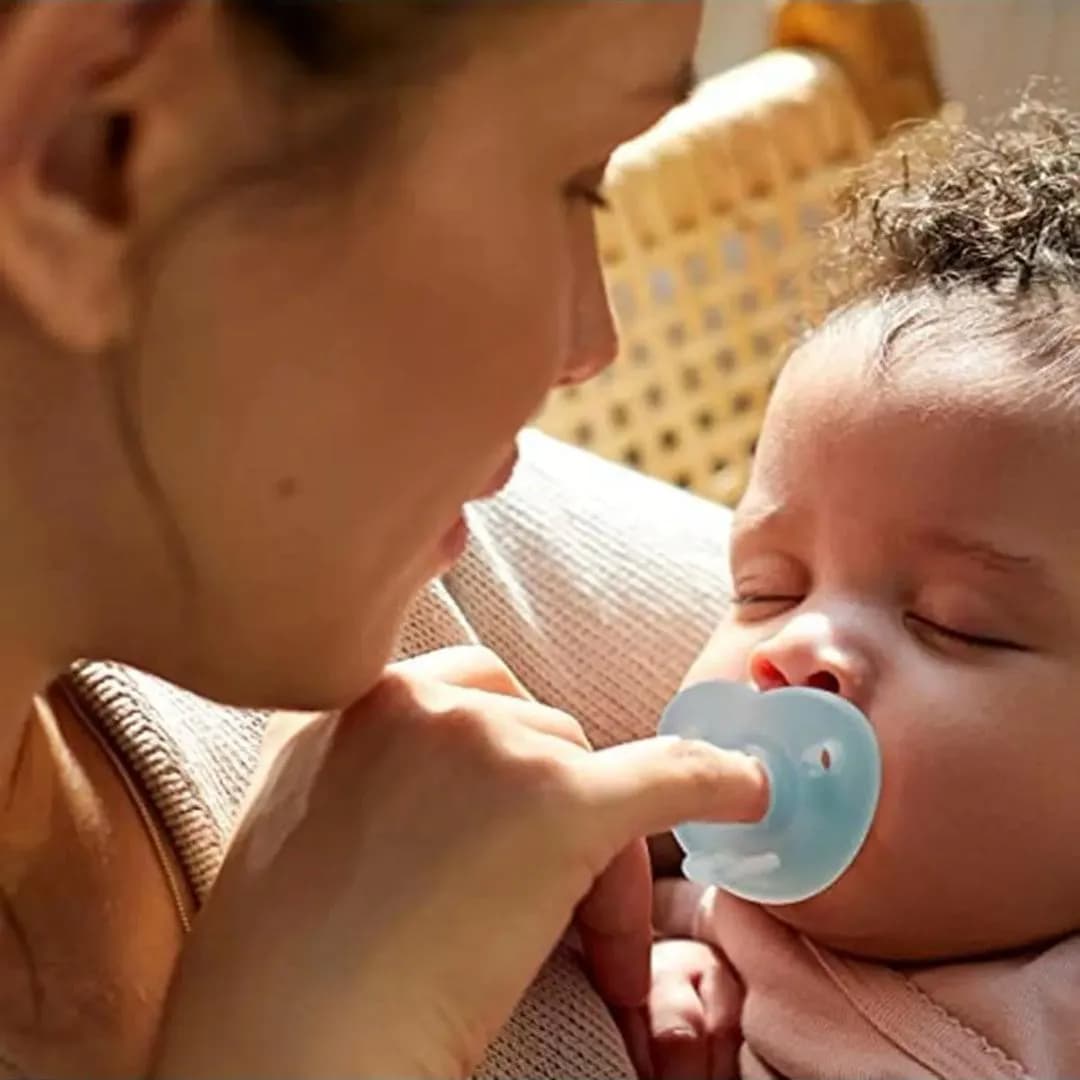 پستانک تمام سیلیکونی اونت 0 تا 6 ماه Soothie Philips Avent رنگ آبی — تصویر ۶