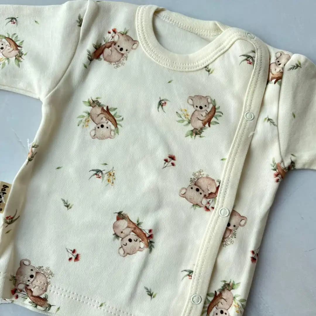 ست لباس نوزادی ۳ تکه ترک طرح کوالا بلوز شلوار نوزادی Baby Can — تصویر ۳