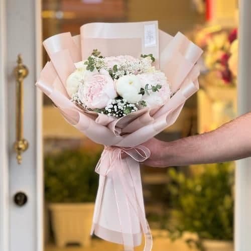 گل فروشی محدوده خیابان شهید عراقی در تهران t6837 — تصویر ۲