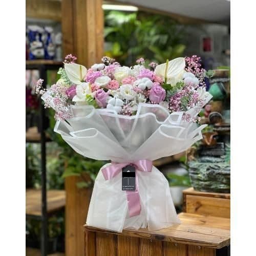 گل فروشی محدوده سینما قدس در تهران t6674