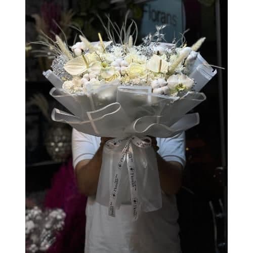 گل فروشی محدوده سینما خیابان جمهوری t6637