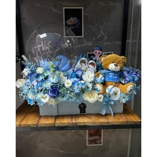 گل فروشی محدوده سینما پایتخت تهران t6623 — تصویر ۲
