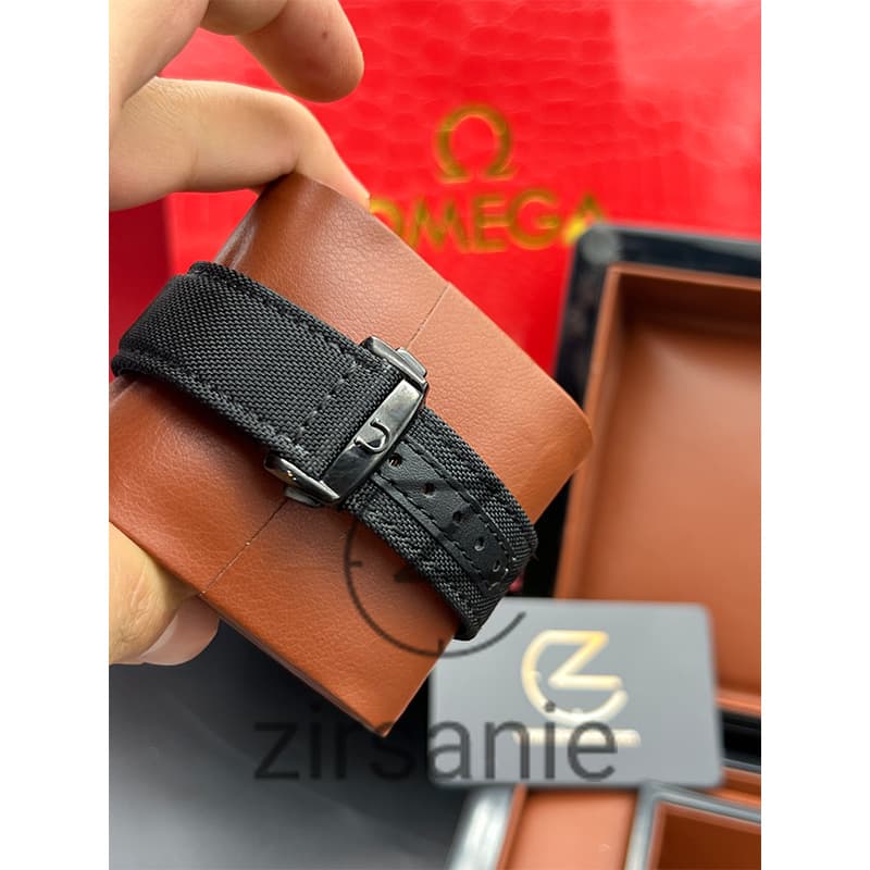 ساعت مچی امگا اسپید مستر بند برزنتی Omega Speedmaster Full Black — تصویر ۶